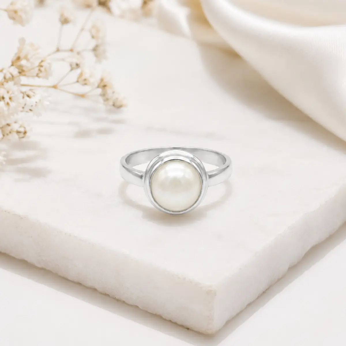 925 Sterling Silver Ladies Ring Pearl Semi Precious Stone For Women